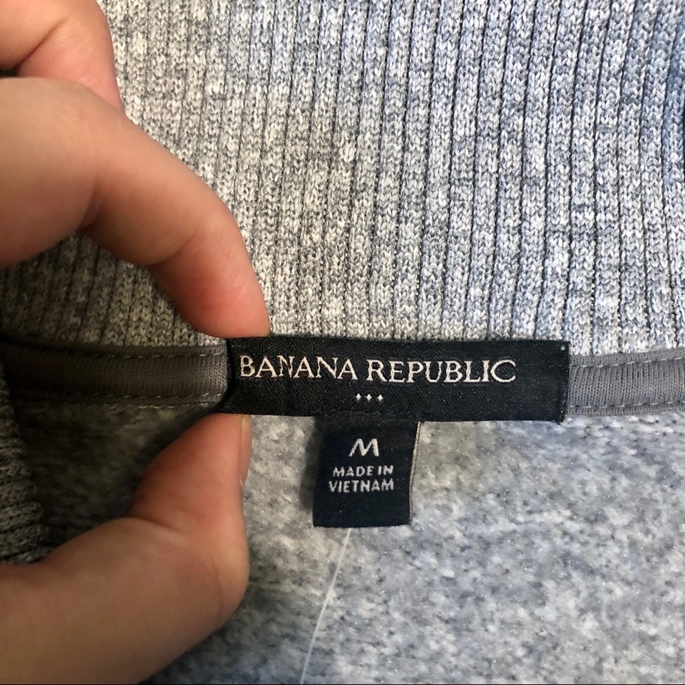 Men’s Banana Republic Heather Light Gray Cardigan - Picture 8 of 11